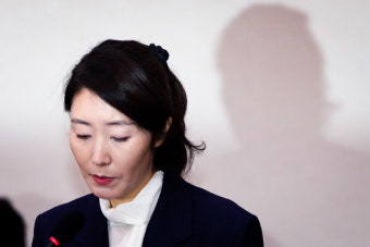 민주당 보좌진 역대 회장단 “강선우, 공직 맡을 자격 없다”…사퇴 요구 확산