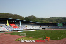 [축구장에 놀러가다] 부천의 붉은 함성을 따라간 부천 종합운동장