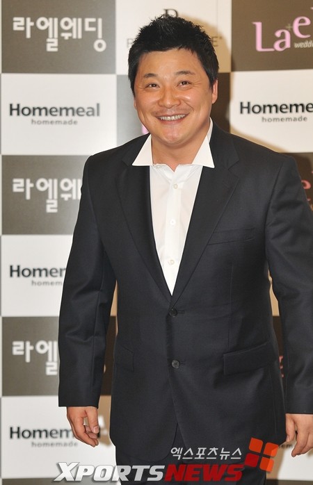 윤정수, 12살 연하 필라테스 강사와 올해 결혼 예정!