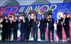 슈퍼주니어, 미인아 이어 미스터심플 대만 1위