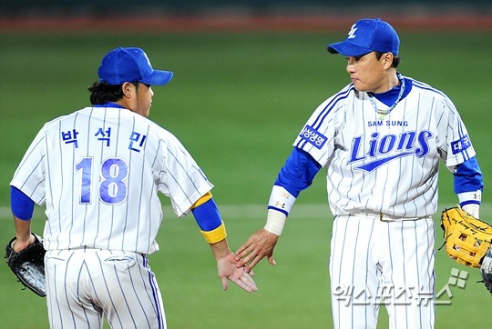 매진 행진 속에 삼성 vs 두산 뜨거운 대결, LG 트윈스 개막 7연승 달성