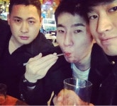 에픽하이 술자리 사진 공개, 오랜만에 포장마차서 소맥 파티