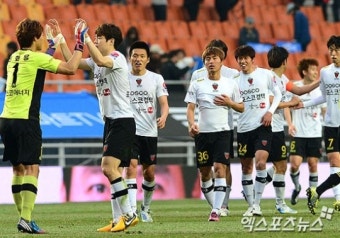 '선두' 포항, 인천과 1-1 무승부…5경기 '무패'