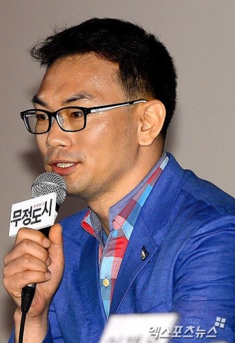 이정효 감독 '감각적인 액션느와르가 안방극장에'[포토]