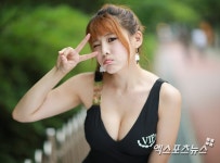 레이싱모델 이미정 시선이 머무는 가슴골[포토]