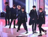 EXO-K 고양체육관을 뒤흔든 무대[포토]