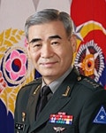 권오성 육군참모총장, 윤일병 사망사건 책임지고 사의 표명