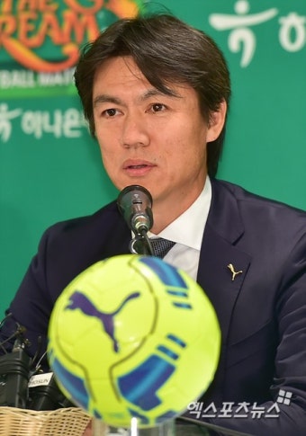 홍명보 이사장 '한국 축구의 위기는 함께 노력해서 극복'[포토]