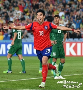 [한국-이라크] '근무 중 이상무' 이정협, 빅게임 플레이어 입증