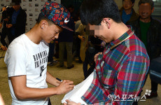 이승우 예비 슈퍼스타의 친절사인[포토]
