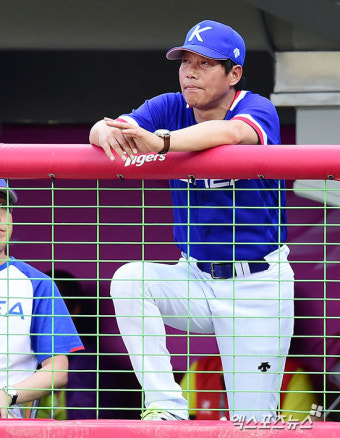 '경기 지켜보는 대한민국 이건열 감독'[포토]