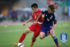 [동아시안컵] '통했다 고공전술' 북한, 일본에 2-1 짜릿한 역전승