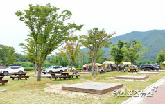 [2015 KOCAF] 칠갑산 오토캠핑장에 자리잡은 캠핑족들[포토]