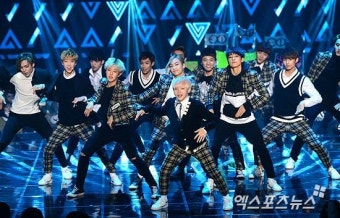 세븐틴, 필리핀서 신인상 수상 '데뷔 7개월만의 성과'