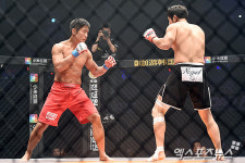 [로드FC] 노장 투혼 최영, 윤동식에 펀치 KO 승리 챔프 도전