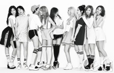 트와이스 음원차트 1위? 아직도 꿈꾸는 기분[화보]