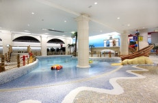 호텔에서 하룻밤, 워터파크에서 물놀이 도심 속 바캉스 즐기기