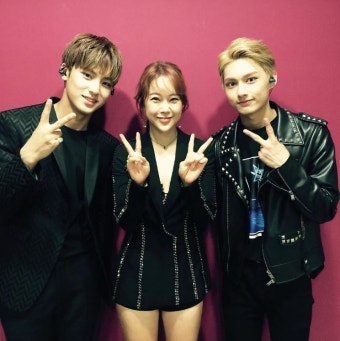백지영, 세븐틴 준·민규와 다정한 인증샷 '훈훈 선후배 케미'