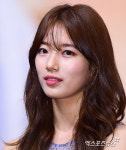 수지 클로즈업에도 굴욕없는 미모[포토]