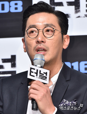 하정우 '시나리오를 읽고 터널 선택'[포토]