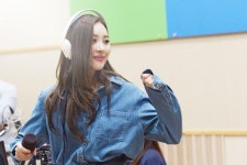 가요광장 선미 어린 시절 방학이면 갯벌가서 조개 잡곤 해