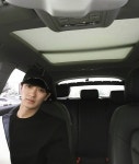 옆자리 비었네…김재덕, 센치한 느낌 물씬