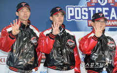 [미디어데이] 삭발머리와 유광점퍼에 담긴 넥센-LG의 의지