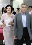 문재인 전 대표 내외, '뉴스와이드' 동반 출연