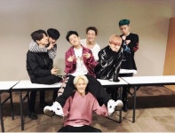 [XP초점] YG형제 위너X아이콘, 올해엔 명예회복 할까