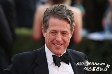 [할리우드★] 휴 그랜트 등 자선 모금 행사 위해 