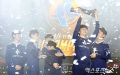 루나틱하이 우승의 기쁨[포토]