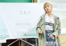 트와이스 정연 신중하게 투표를 마치고[포토]