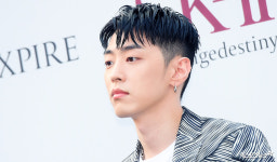 [엑s HD] 그레이 완벽한 턱라인