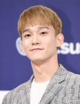 [엑s HD포토] 엑소 첸 눈 속에 별이 박혔네