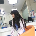 [★해시태그] 윤소희, 뱅헤어로 깜찍한 매력 발산…세상 귀여운 마녀