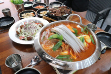 나주 맛집 6대째 전통 ‘나주 갈비박스’ 최고급 돼지갈비 제공