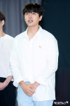 [엑s HD포토] 산들 흰 셔츠 하나면 충분한 미모
