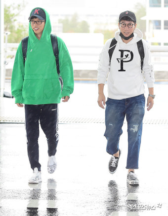 [엑's HD포토] 유재석-지석진 '아이돌 느낌으로 출국'