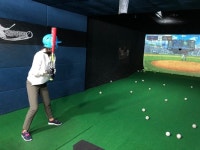 여심 사로잡는 스크린야구 리얼야구존…스트레스 해소하는 색다른 실내스포츠 장소로 각광