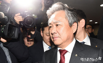 이기흥 회장, 갑작스런 조기 사퇴 의사 표명... 한국 체육계 변화의 시작