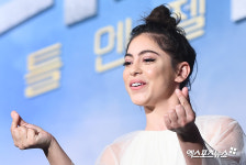 로사 살라자르 이토록 사랑스러운 배틀엔젤이라니 [엑s HD 화보]