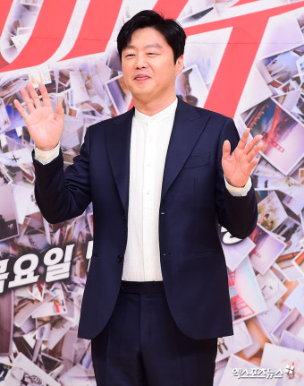 김희원 '손 인사는 양 손 인사'[엑's HD포토]