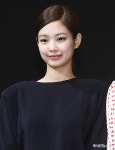 블랙핑크 제니 빛이 나는 미소[엑s HD포토]