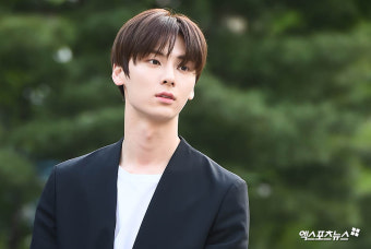 뉴이스트 황민현 '오늘도 화보 인생'[엑's HD포토]