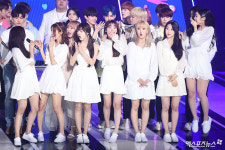 더쌈&오마이카츠 | 오마이걸 '더쇼 초이스 등극에 깜짝'[엑's HD포토]