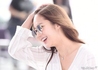 박민영 '바람이 완성한 청순 여신 비주얼'[엑's HD화보]