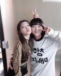 예쁘게 지켜봐주세요…청하, 매니저와 전참시 인증샷 [★해시태그]