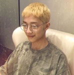 라이관린, 짧은 금발+안경=훈훈 비주얼 [★해시태그]