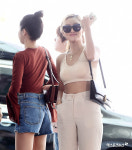 솔라-화사 공항을 뜨겁게 달군 과감한 패션[엑s HD화보]