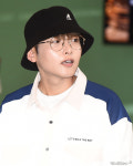 슈퍼주니어 려욱 동그라미 안경으로 귀여움 업그레이드[엑s HD포토]